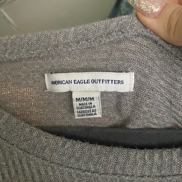GRAY AMERICAN EAGLE SWEATER - Picture 2 of 2